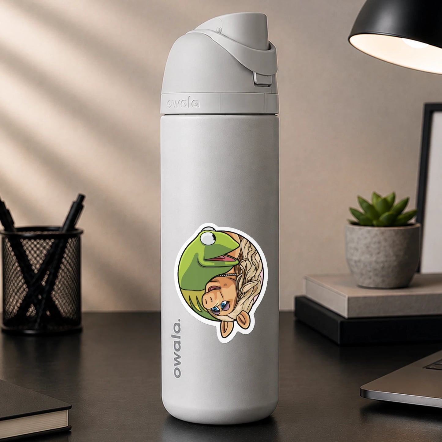 Kermit & Miss Piggy Yin Yang Sticker